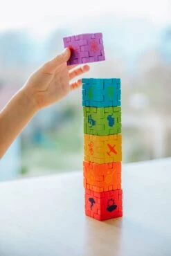 SmartGames Happy Cube Junior 16 SmartGames Happy Cube Junior -Speelgoed Winkel SmartGames SGHC 301 Happy Cube Junior 1 scaled 1