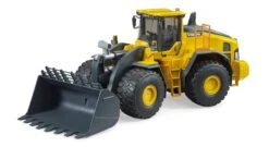 Bruder 02458 Volvo L260H Loader