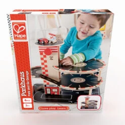 Houten Garage Park & Go -Speelgoed Winkel houten garage hape e3002 park go garage 6