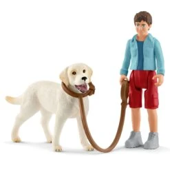 Schleich 42478 Wandelen Met Labrador FarmWorld -Speelgoed Winkel schleich 42478 wandelen met labrador scaled 2