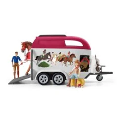 Schleich 42535 Avontuur Met Auto En Trailer HorseClub -Speelgoed Winkel schleich 42535 avontuur met auto en trailer 4 scaled 1